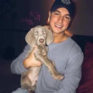 Meet your Posher, Brandon